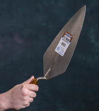 Load image into Gallery viewer, HB8W - 13" NARROW LONDON ROSE TROWEL W/ PLASTIC HANDLE