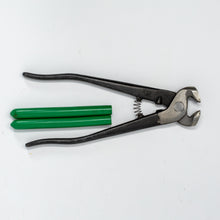 Load image into Gallery viewer, HT21 - #80 CARBIDE TILE NIPPERS W/ 5/8" OFFSET JAWS